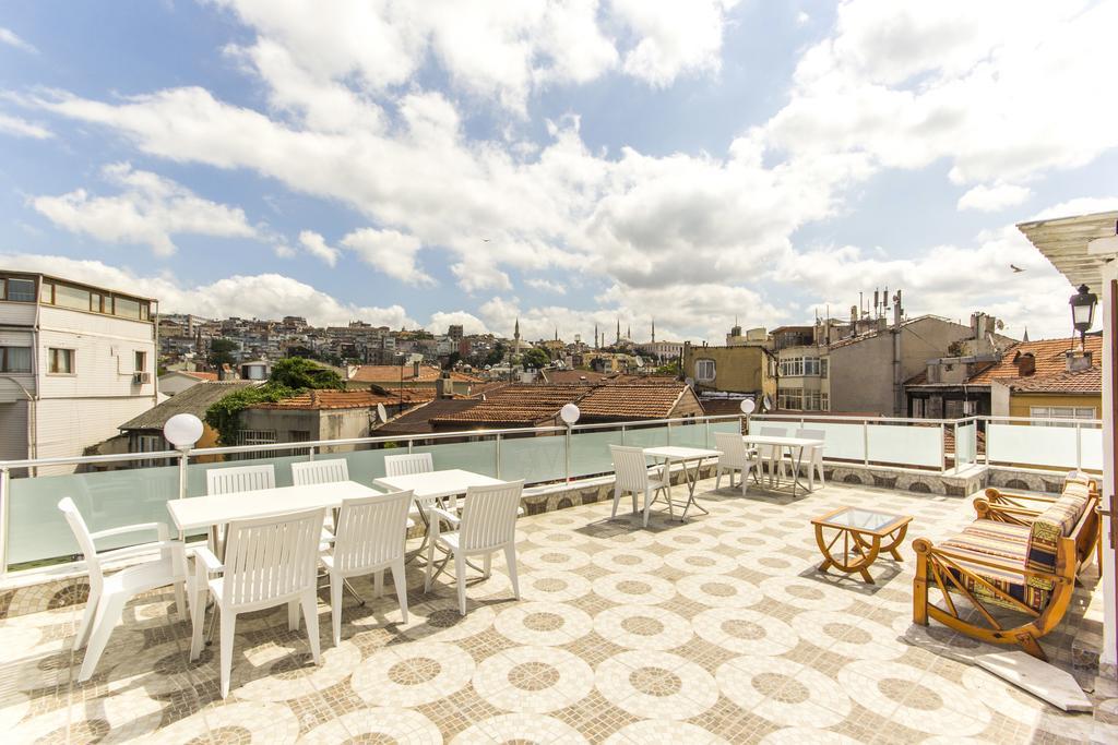 Serife Sirin Hanim Konagi Istambul Exterior foto